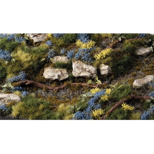 Gamers Grass: Bluebeard Flowers