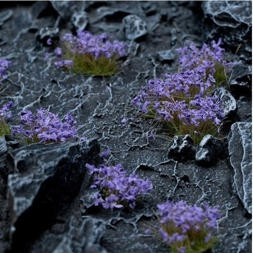 Gamers Grass: Violet Flowers