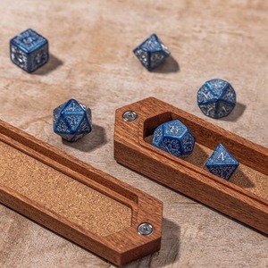 Sapelli All: Dice Box