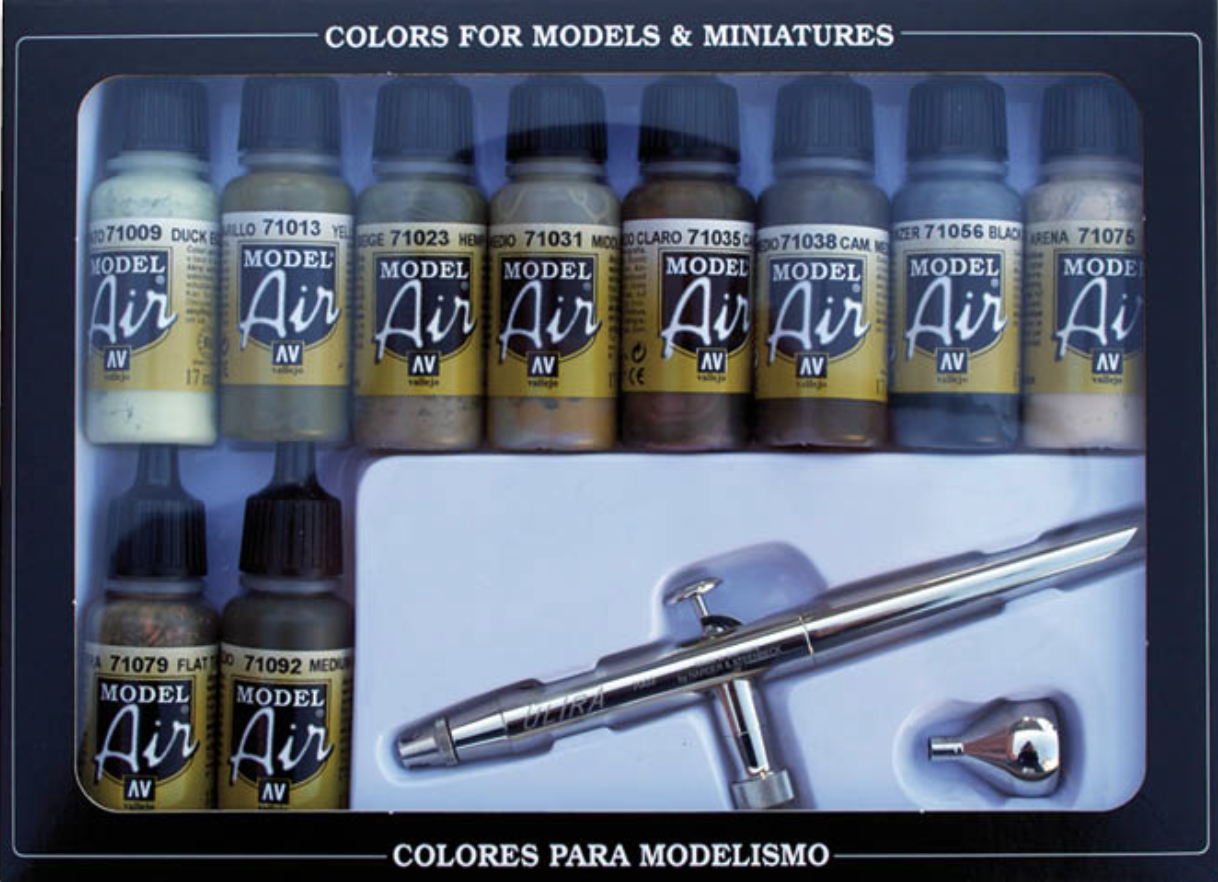 Vallejo: 71.168 - Model Air - Camouflage Colors & Airbrush (10x17 ml)